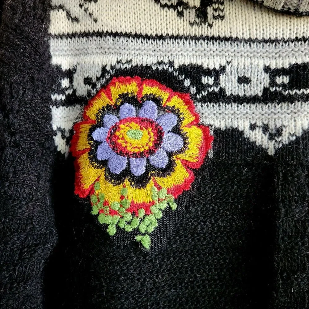 Desigual by Christian Lacroix Women's Sweater Size L Pullover Cowl Neck EUC - Picture 2 of 7